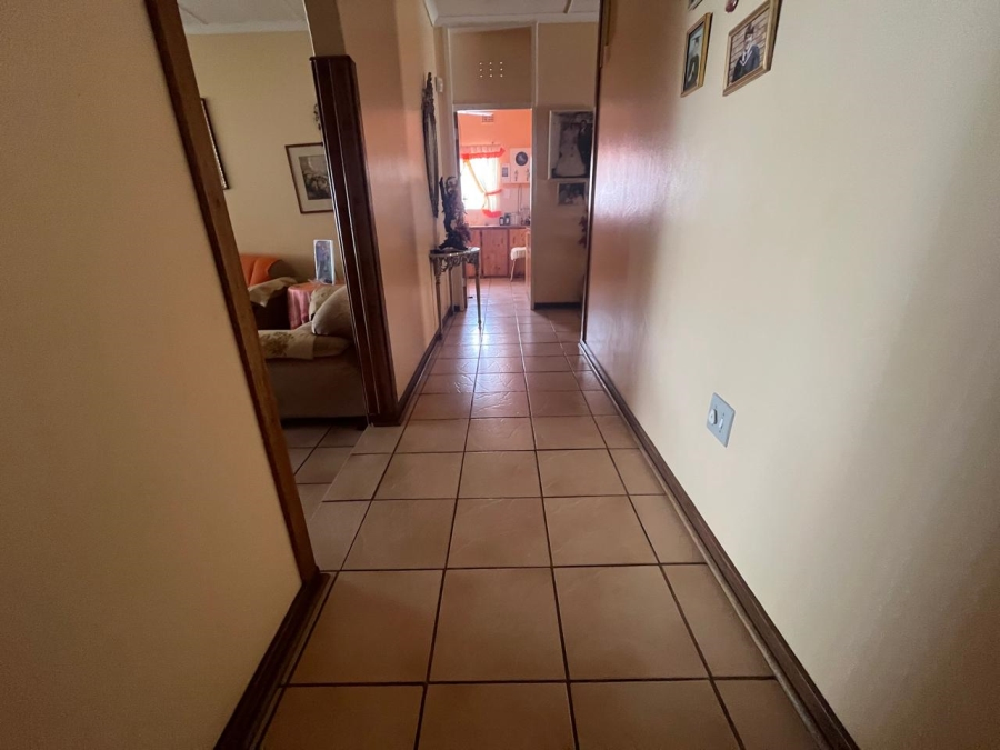 4 Bedroom Property for Sale in Odendaalsrus Free State